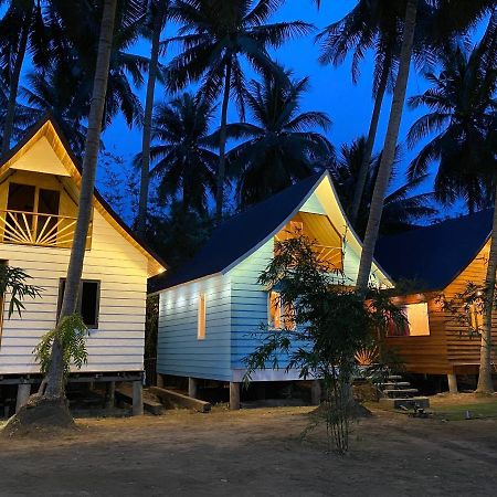 Bungalow - Homestay Lang Be Ben Tre Buitenkant foto
