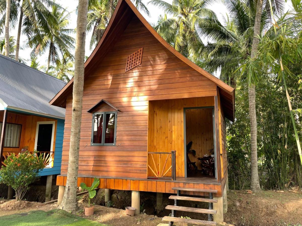 Bungalow - Homestay Lang Be Ben Tre Buitenkant foto